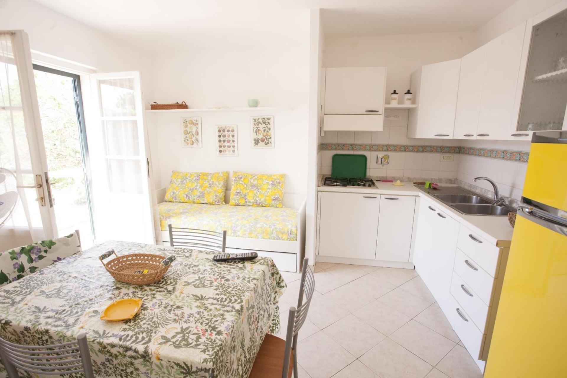 Appartamenti Villa Anna - Goelba Каполивери Екстериор снимка